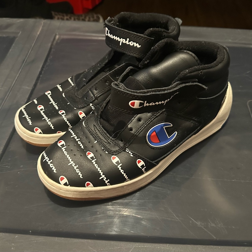 Champion Black and White Sneakers with Athletic Style